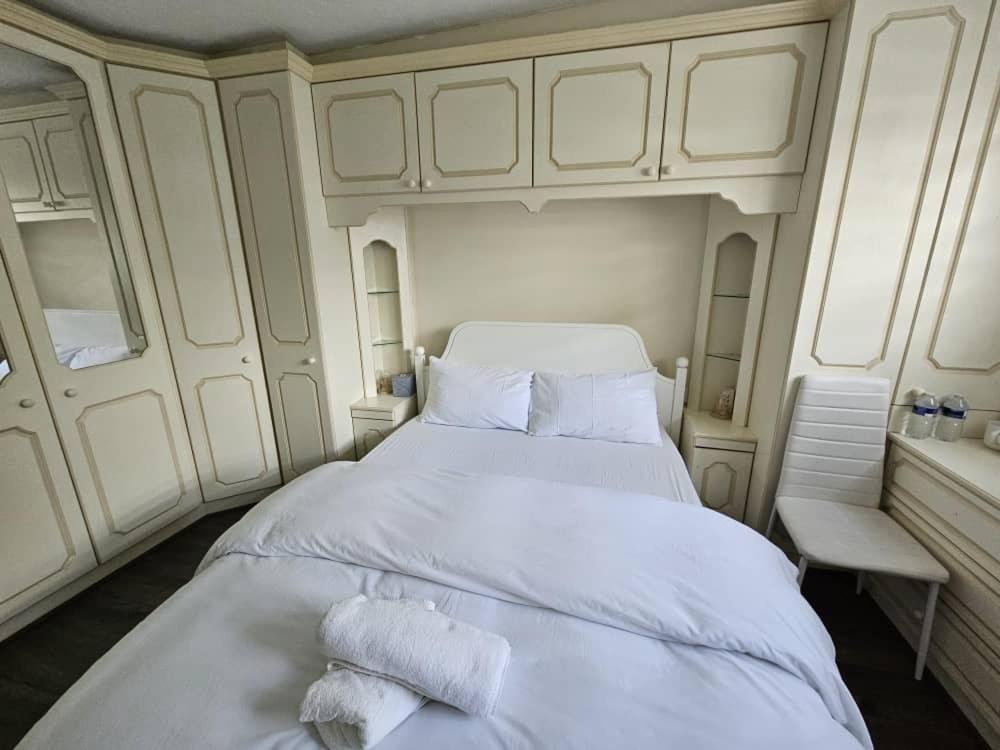 Jays-Rooms Pitsea Buitenkant foto